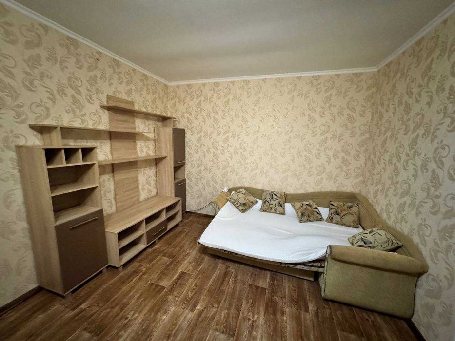 Вільна квартира. Центр села Хотів Теремки