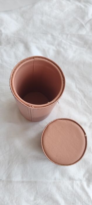 Nowe nieużywane tuba/etui na pędzle z Eco skóry