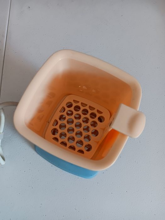 Aquecedor de biberões e boiões