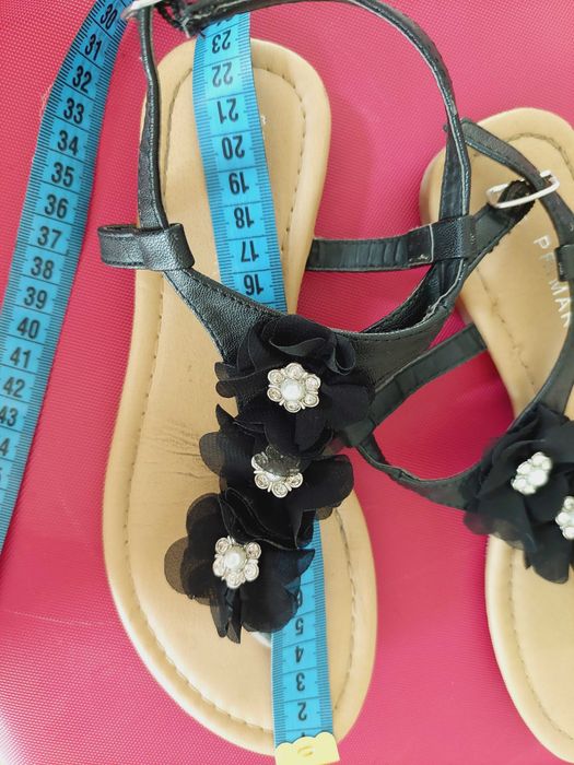 sandaly r. 36 Primark