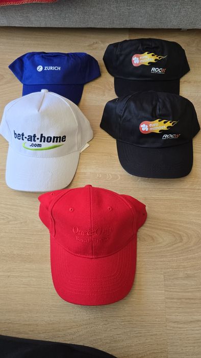 Bonés vários Novos