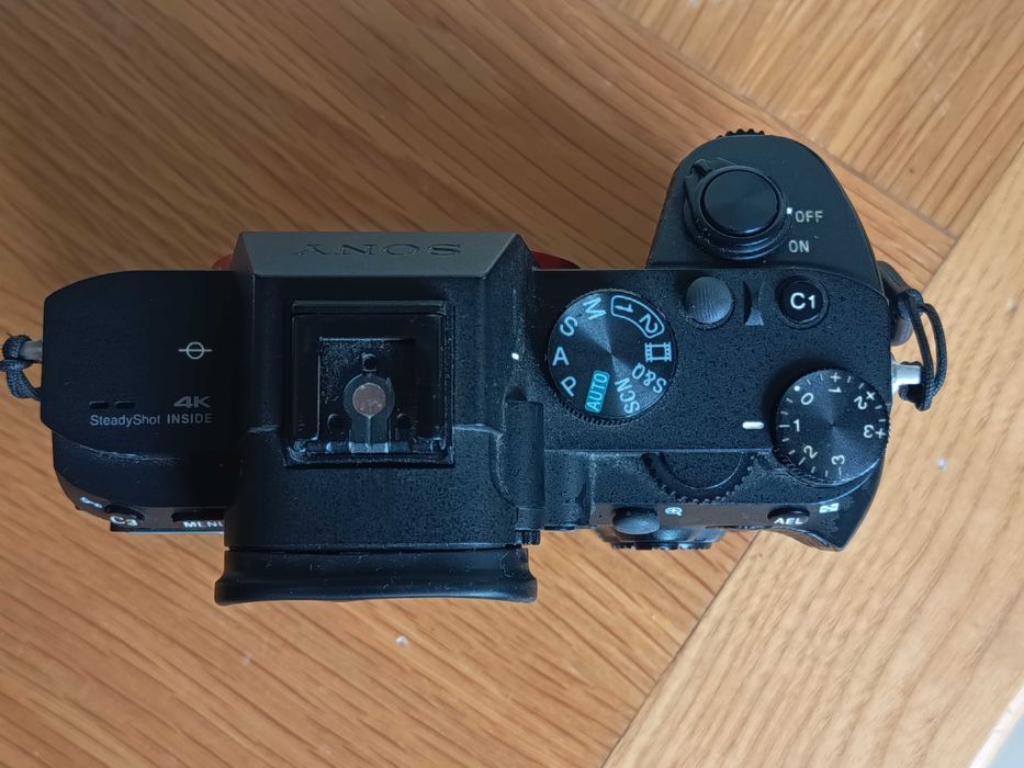 Sony A7 iii - 65k disparos - sem lentes