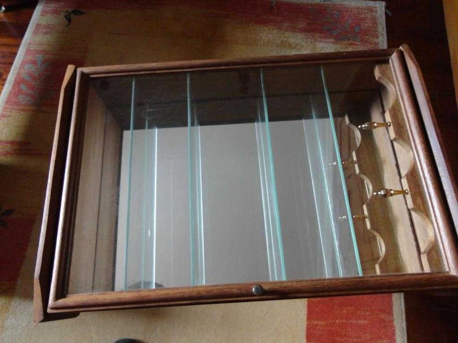 Vitrine para miniaturas
