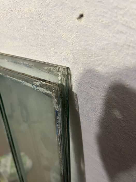 Продам скло з старих вікон, 6 штук і 2 в подарунок