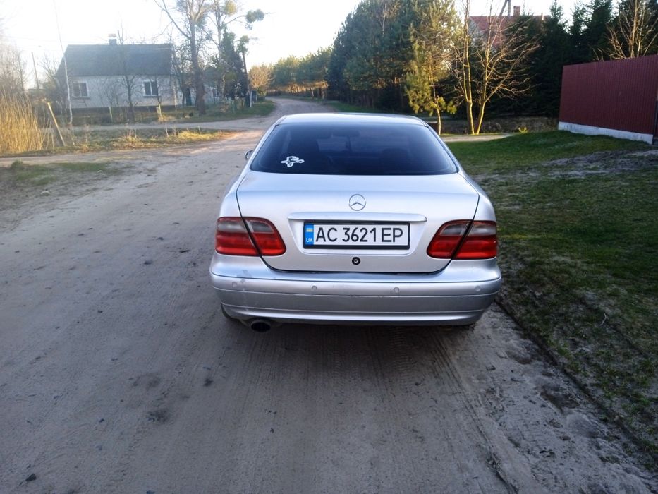 Продам мерс CLK.
