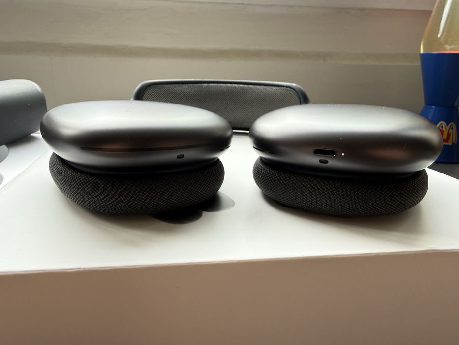 AirPods Max 1 gen.