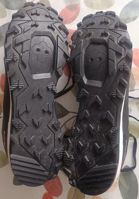 Vendo calçado BTT Rockrider ST100