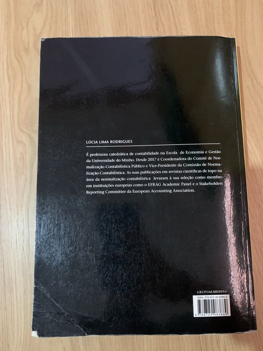 Livro de contabilidade: sistema de normalizacao contabilistica SNC