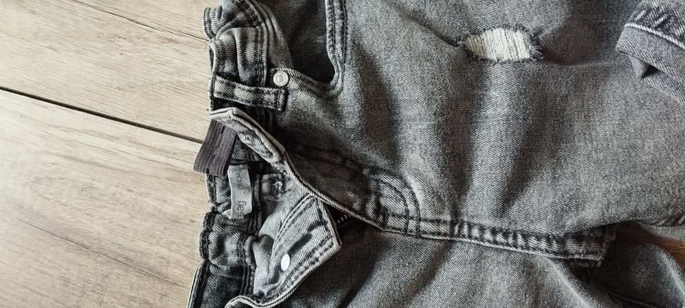 Джинси для дівчинки.