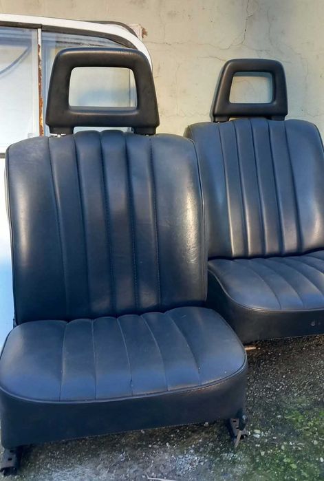 Bancos frente Renault 4L