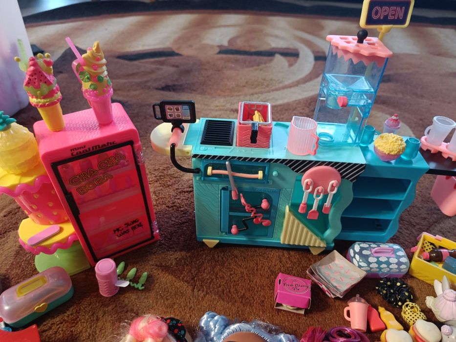 Lol omg zestaw I lalki kawiarnia