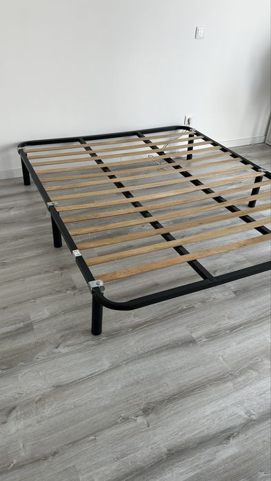Estrado/Sommier + colchão