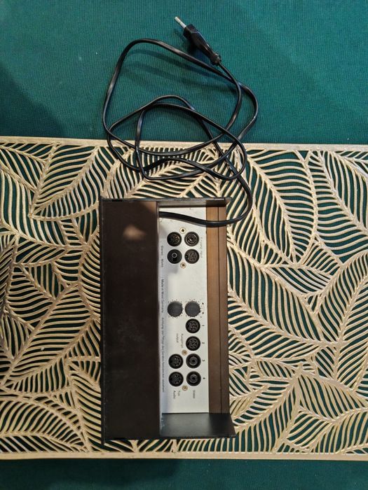 Analogowy Wzmacniacz Detali, Konturu Obrazu