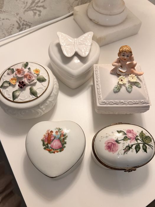 Скриня, шкатулка, порцеляна