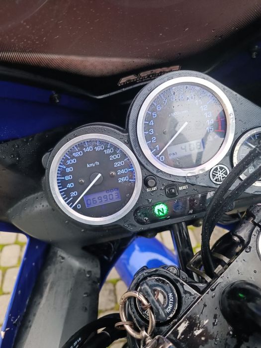 Продам Yamaha Fazer 600