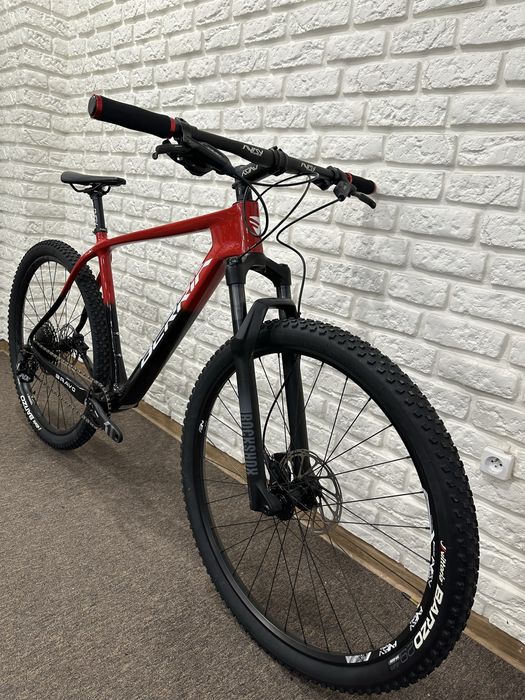 Karbonowy rower górski Berria Bravo 1x12 rockshox