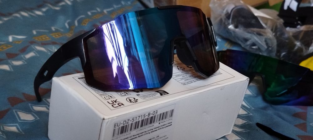 Ultra lekkie okulary przeciwsłoneczne sunglasses UV