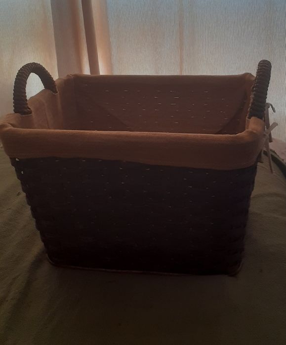 Cesto em verga forrado