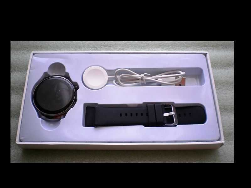 Smartwatch BLITZWOLF BW-AT4 AMOLED 1.52" Czarny lub niebieski pasek