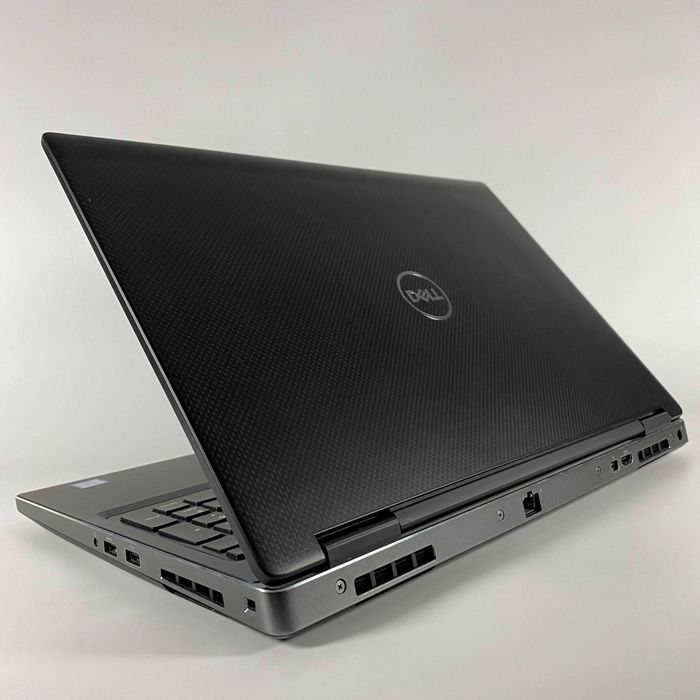 Ноутбук Dell Precision 7530 i9-8950HK/16 RAM/512 SSD/Nvidia P2000 4GB