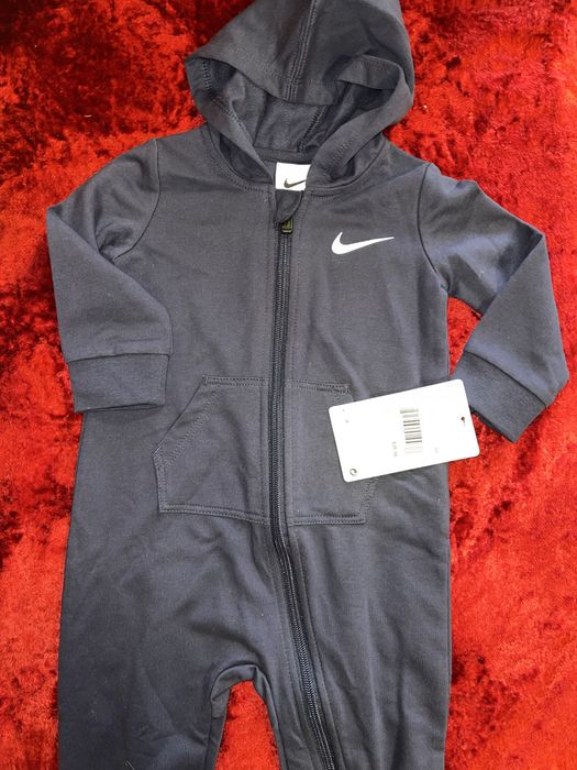 Чоловічок Nike новий 74 р
