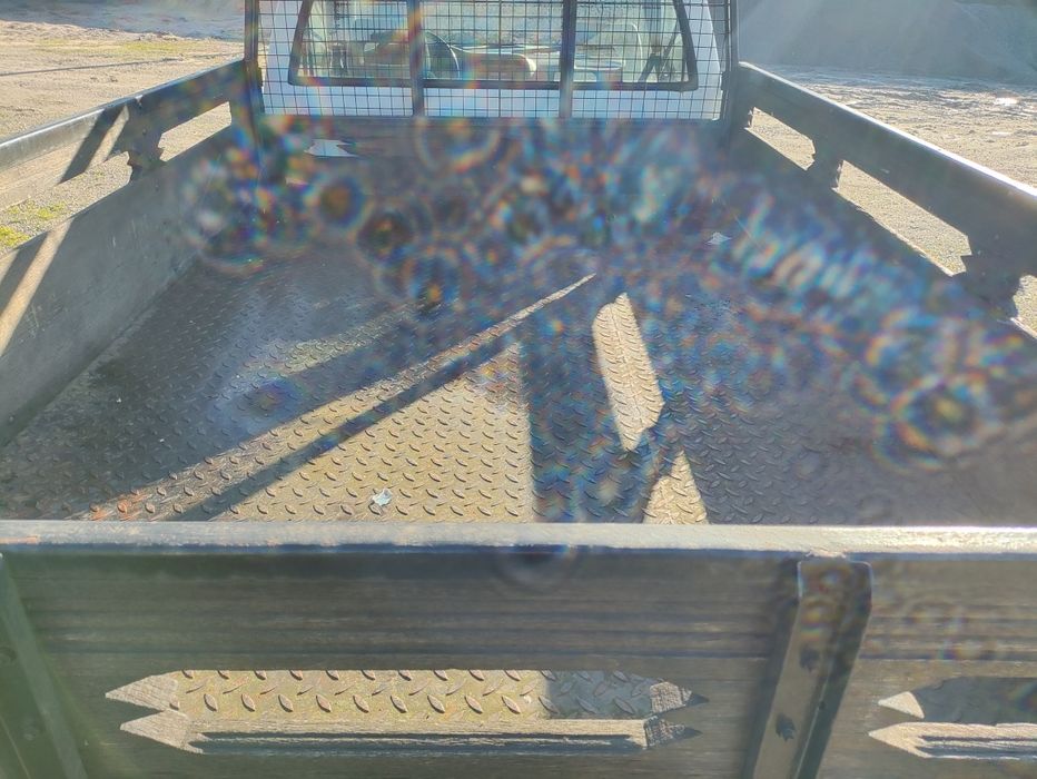 Isuzu  2.5 TD  com direção assistida