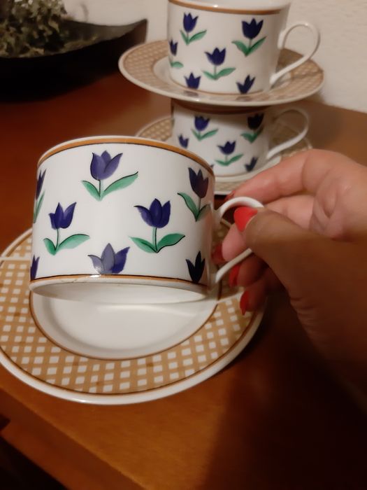 Set of 3 cups64740040383874121