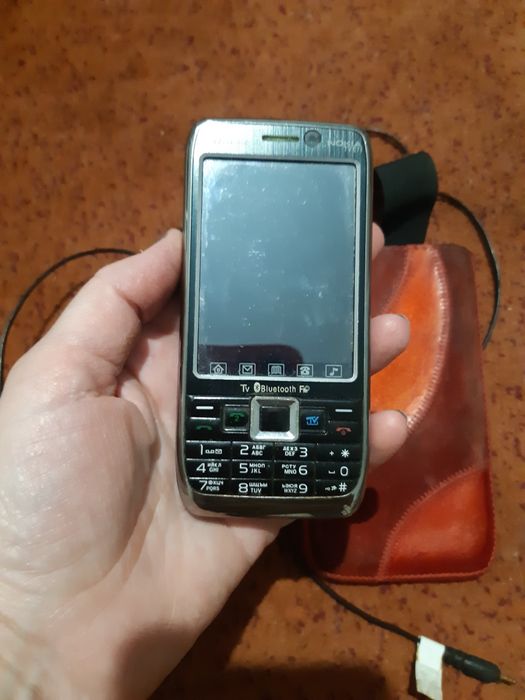 Самсунг на 2 симки 650 гр