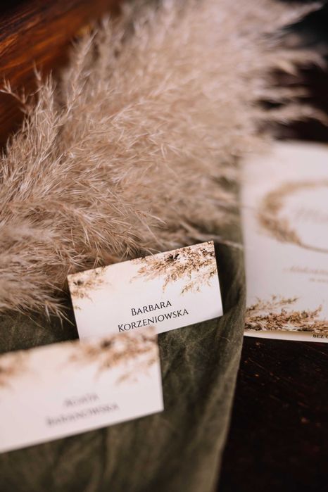 winietki na stół weselny boho trawy