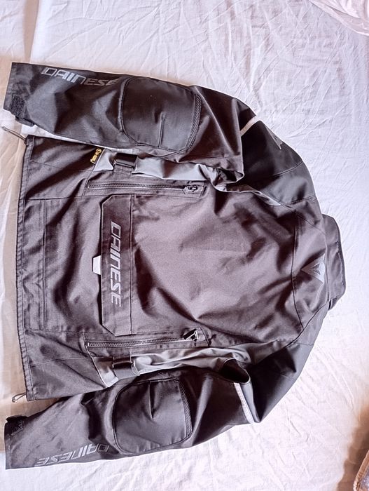 Casaco mota Dainese Tempest 3 D-Dry