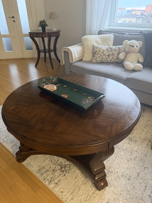 Кавовий / журнальний стіл з натурального дерева