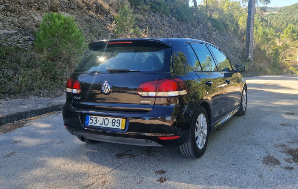 VW Golf VI 1.6 Tdi Bluemotion — photo 3
