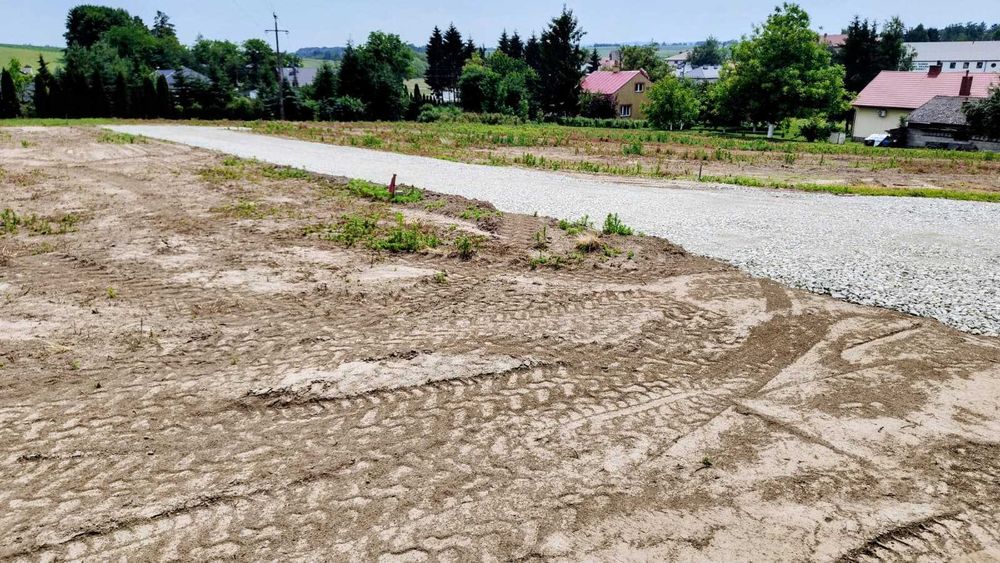 Idealne Działki Pod Dom w Roźwienicy – 4 Działki, Pełna Infrastruktura, Nowa Droga, Piękna Okolica, Światłowód, Park Las - Widok 6