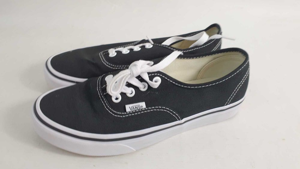 Buty Vans AUTHENTIC VN000EE3BLK Black 38