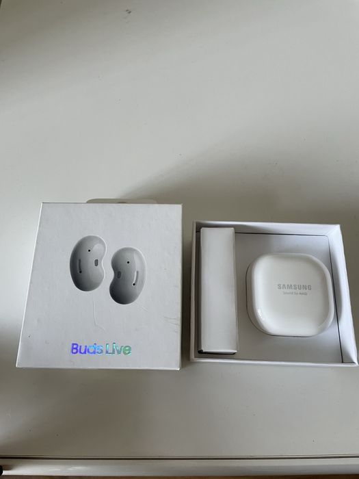 Galaxy Buds Live Auriculares Sem Fios Brancos