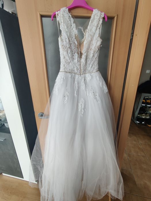 Suknia ślubna typu princesska