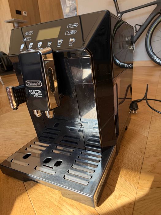 Ekspres DeLonghi Eletta EVO Cappuccino - Idealny