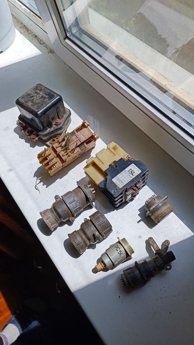 Реле, магнитный пускатель, разйоми ШР