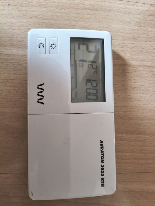 Auraton 2025 RTH. Программатор для котла