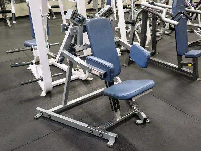 Hammer Strength Lateral Raise Plate Loaded - maszyna na barki boczne