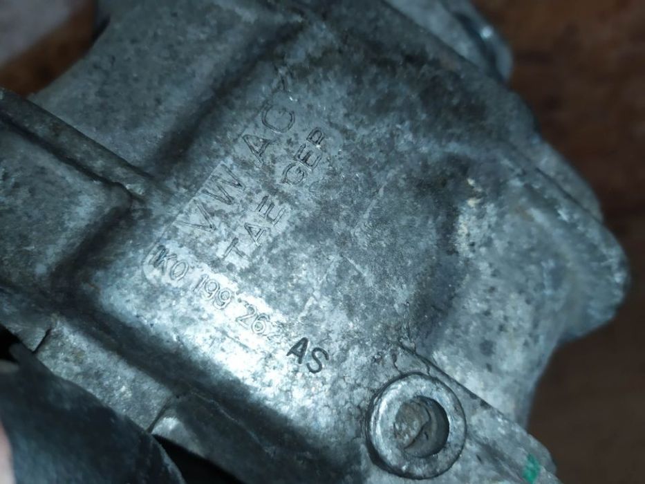 APOIO DE MOTOR VOLKSWAGEN GOLF V AUDI A3 8P 1K0199262AS