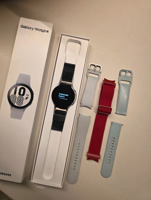 Samsung S25 Ultra 256gb + Galaxy Watch 4 44mm