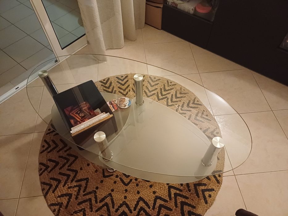 Mesa pequena de sala