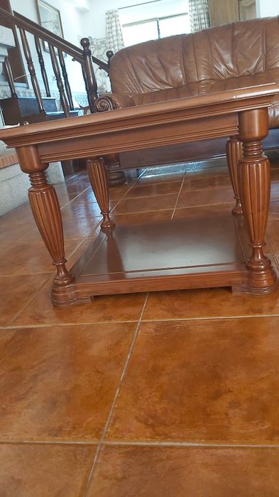 Mesas de apoio (vários modelos)