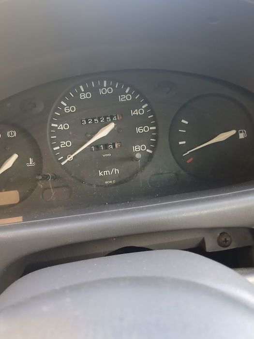 Nissan micra k11