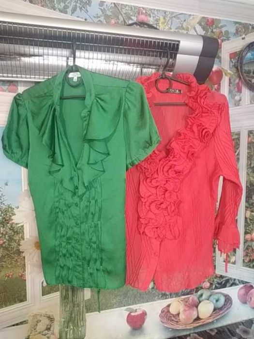 Блузи літні жабо.