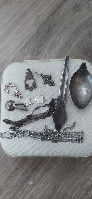 Золоті сережки 585 проби Нові