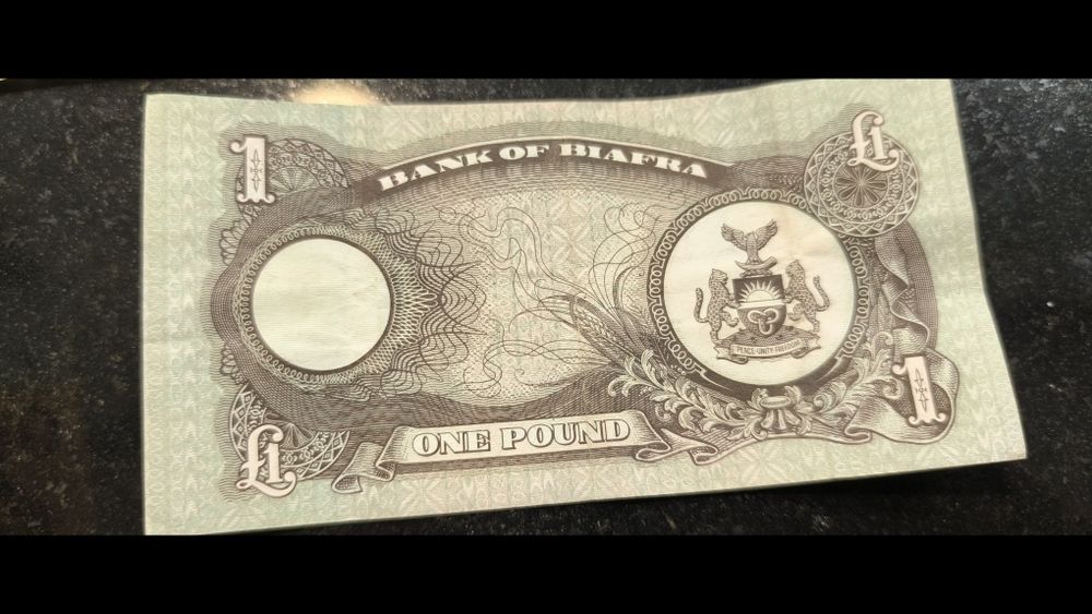 Notas muito antigas desde 1960 Novas