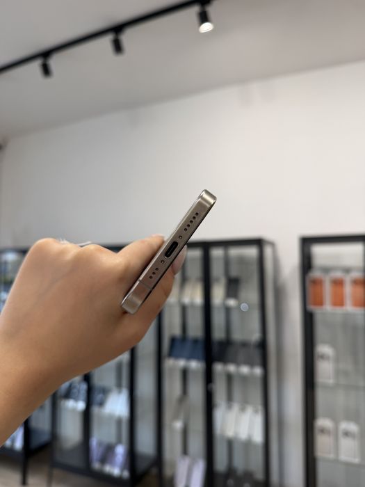 Telefon iPhone 15 PRO 128GB Szary Apple Gwarancja iTrade
