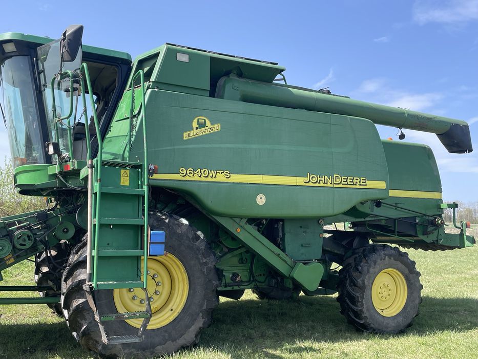 Комбайн John Deere wts 9640